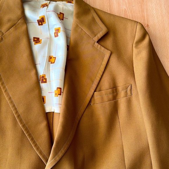 Vintage mustard suit jacket - Picture 4 of 10